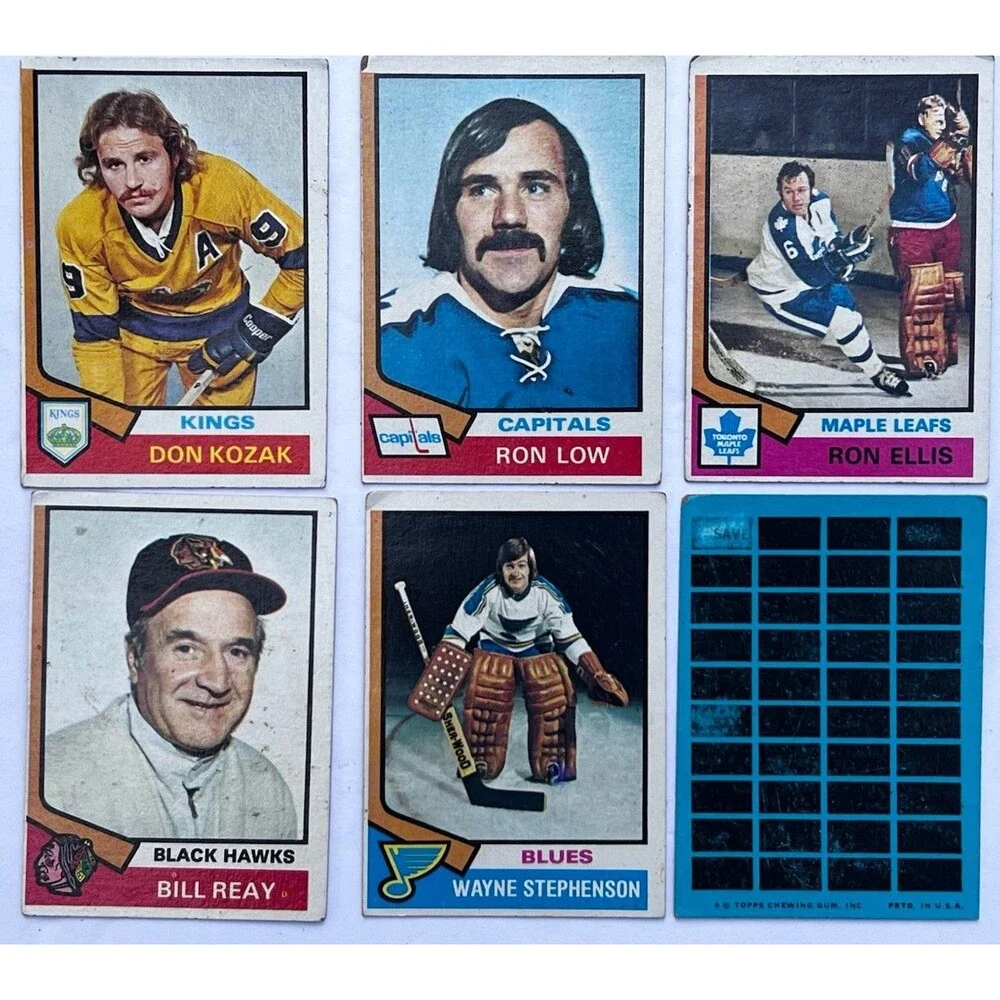 Vintage 1974-75 Topps NHL hockey card lot.